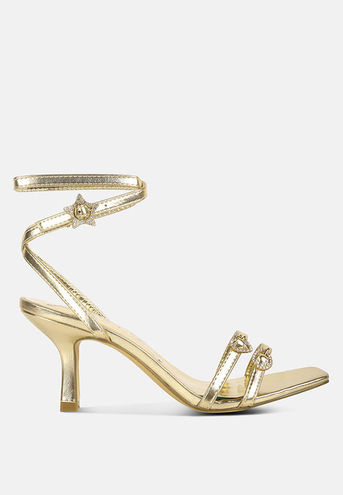Sandales à Talon Haut – Boucle Chic